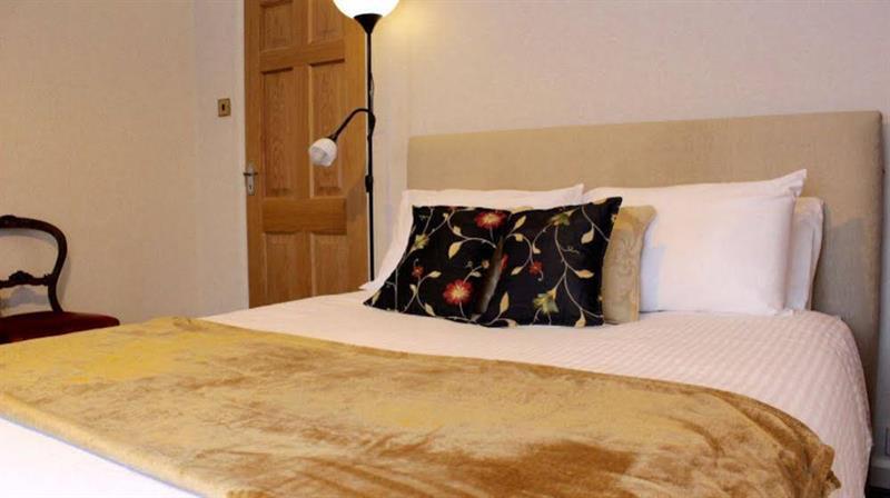 Oyo Vale Lodge ويندسور المظهر الخارجي الصورة